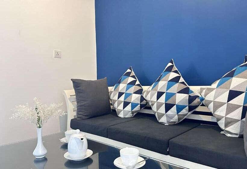 Люкс, Jaya Suites