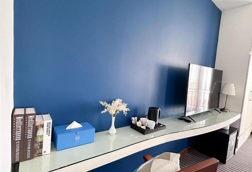 Люкс, Jaya Suites