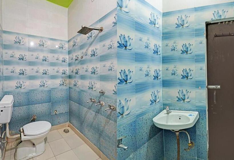Трехместный Номер Классика, Oyo Flagship Sk