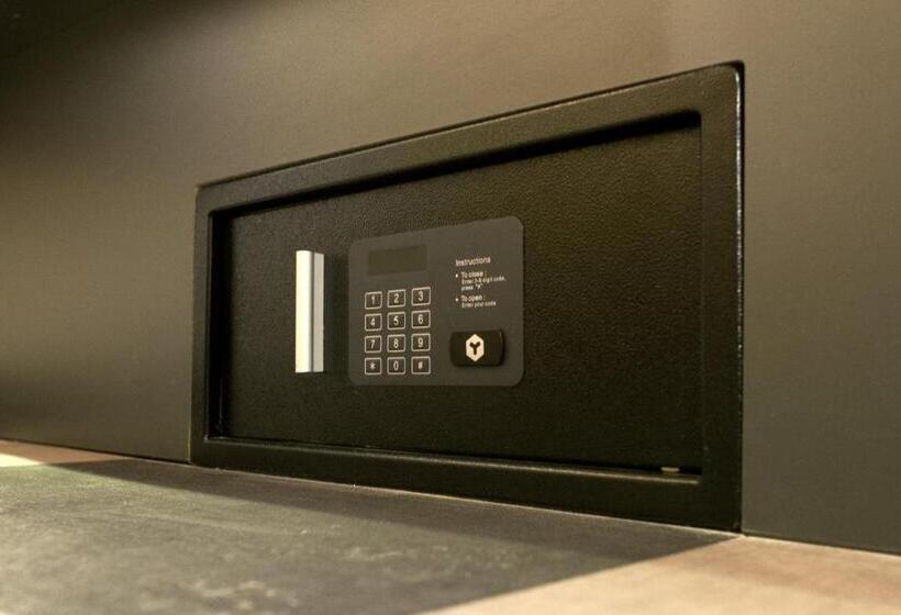Номер Superior Адаптированный для Инвалидов, Easyhotel Brussels City Centre