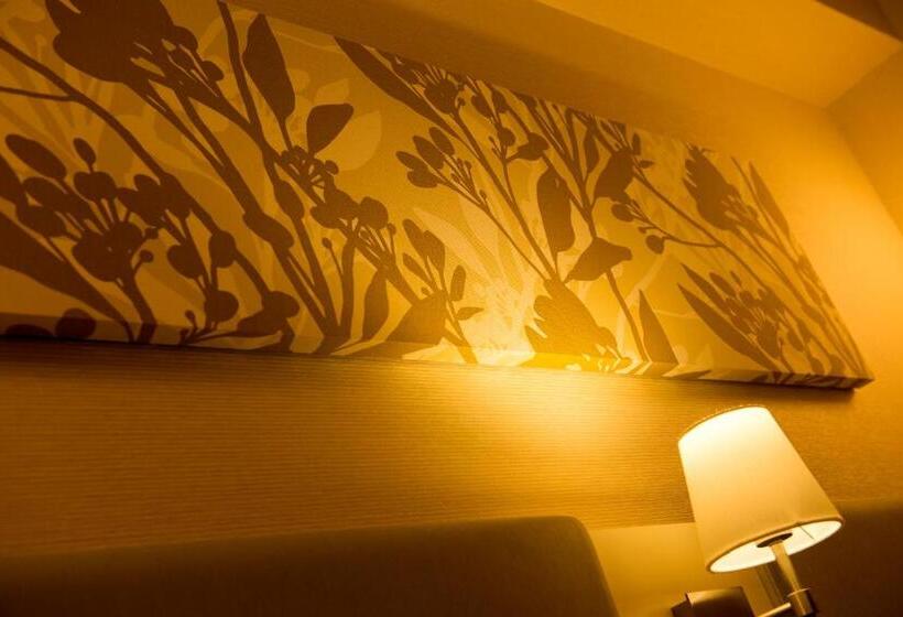 Номер Economy, Queens Hotel Chitose