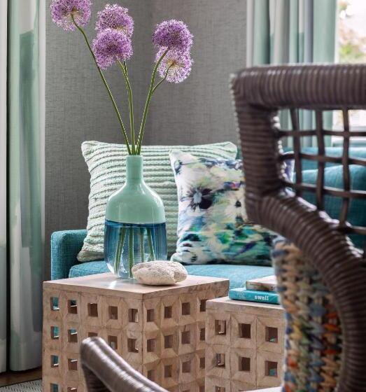 Люкс, The Sydney, The Edgartown Collection
