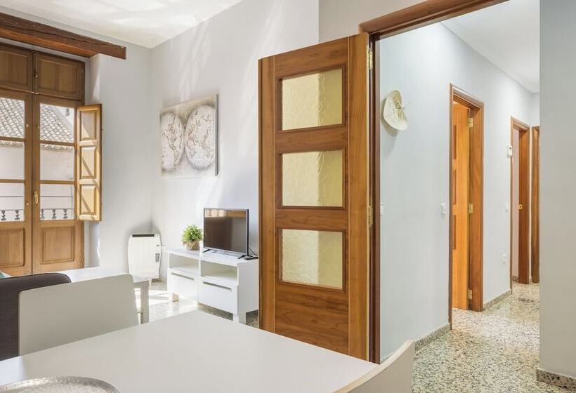آپارتمان 1 خوابه, Macflats Valencia Puerto