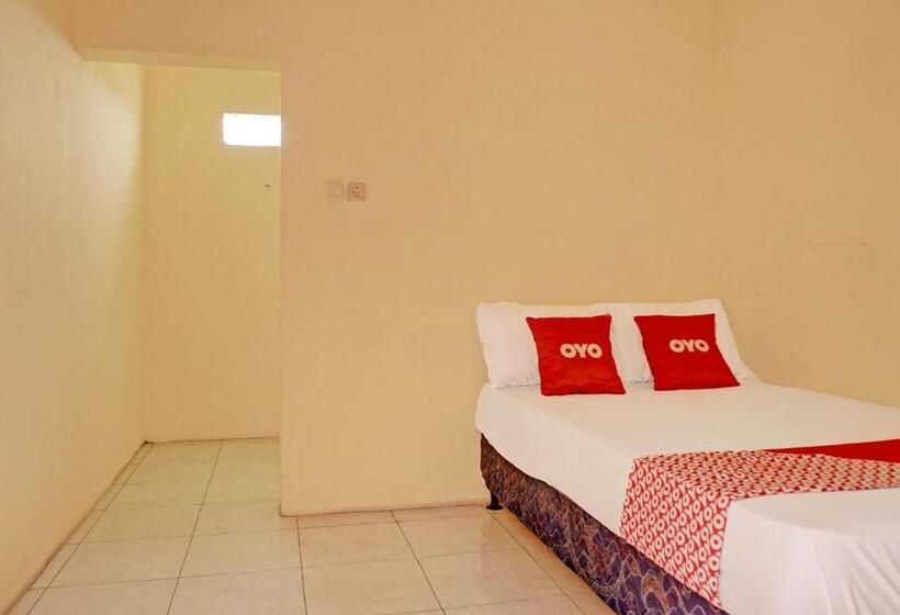 Номер Стандарт, Oyo Life 92936 Kost Teteh Erni Karawang