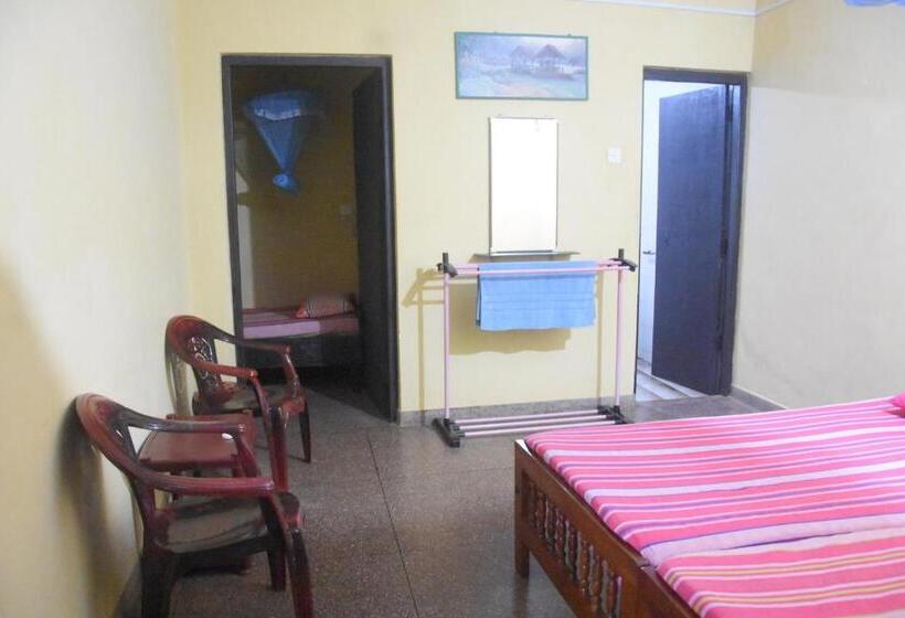 Трехместный Номер Базовый, Lion Guest Anuradhapura
