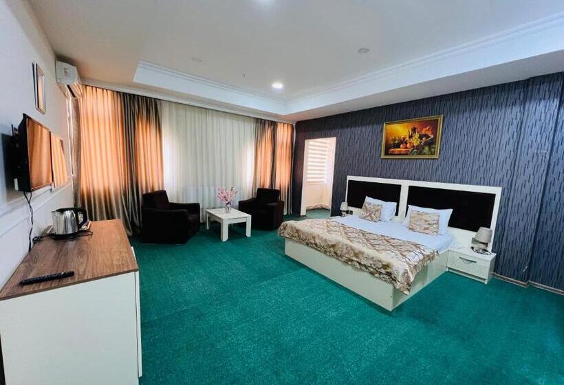 Family Suite, Khegany Mall