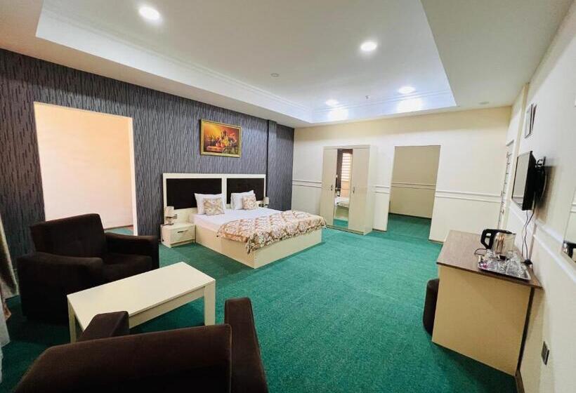 Family Suite, Khegany Mall