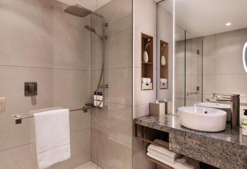 Номер Executive Кровать Кинг, Pullman Auckland Airport