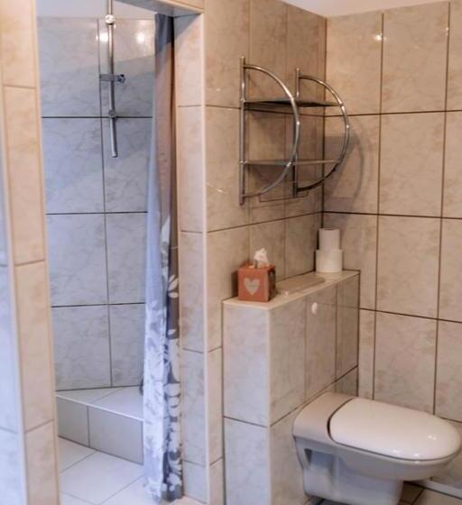 Номер Стандарт Совместная Ванная, Moderne Landwohnung   Pension   Top Lage