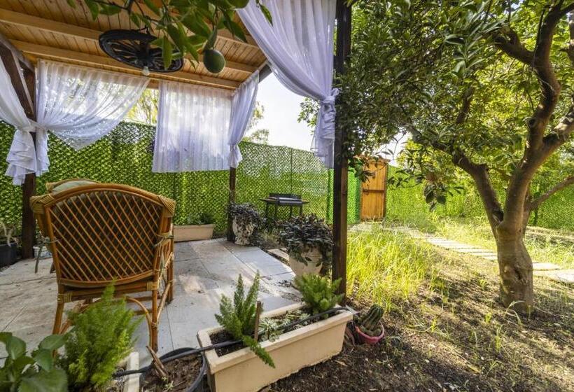 Апартаменты 1 Спальня, Peaceful Bungalow In Nature W Garden In Antalya