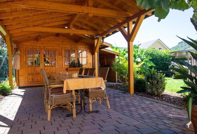 Номер Стандарт, Wein  Und Gästehaus Michels