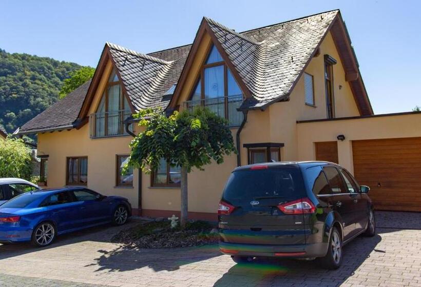 Номер Стандарт, Wein  Und Gästehaus Michels