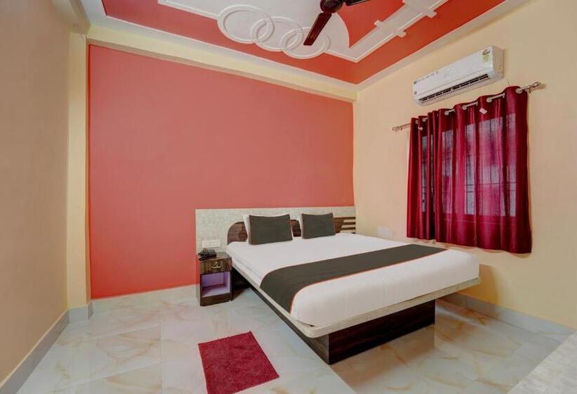 三人经典房间, Super Collection O Siddhi Vinayak Hotel & Banquets