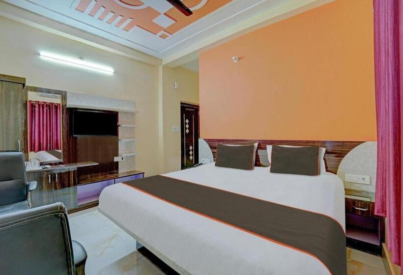 三人经典房间, Super Collection O Siddhi Vinayak Hotel & Banquets