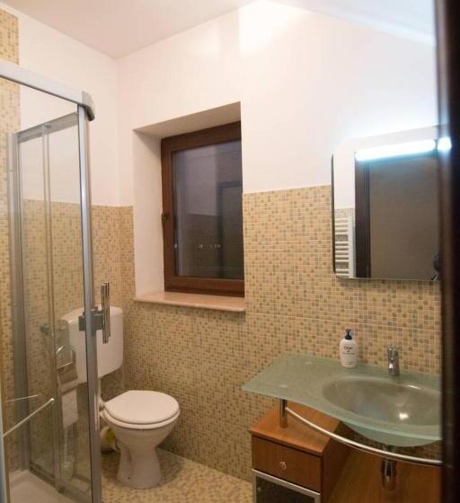 Номер Стандарт, Casa Tudor