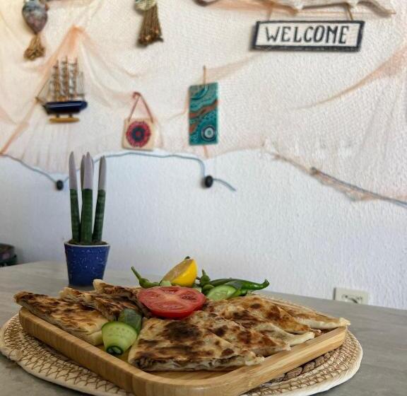 Номер Стандарт Трехместный, Urla Marin Otel