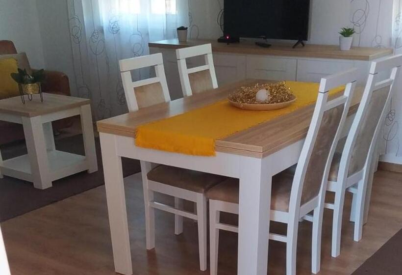 Семейное Студио, Mondalva Apartamentos