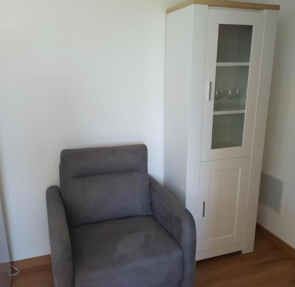 Апартаменты 1 Спальня Нижний Этаж, Mondalva Apartamentos