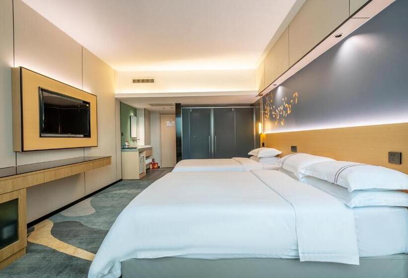 اتاق سوپریور, Waifiden Hotel  Former Tokai Hotel   Xiaobei Metro Station   Free Shuttle Bus During Canton Fair