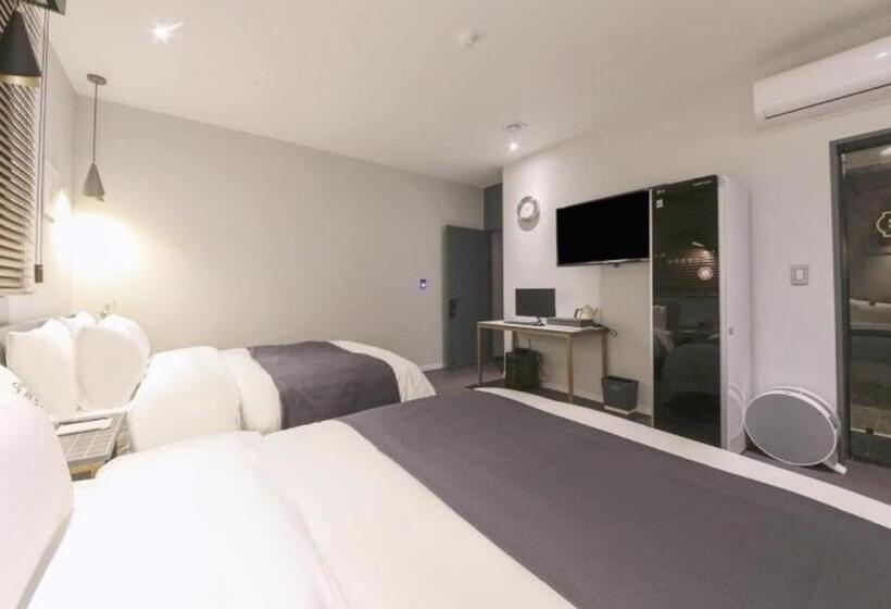 스탠다드 룸, Gimhae Jangyu Stayin