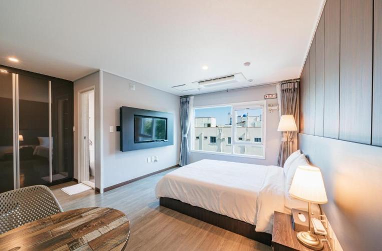 Номер Deluxe, Jin Motel