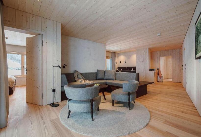 استودیوی لوکس, Familien Natur Resort Moar Gut