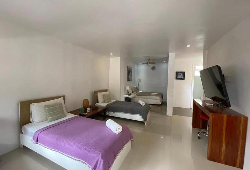 디럭스 4인 룸, Everrich Boutique Resort Boracay