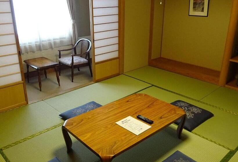 带共用浴室的标准房间, New Yokote