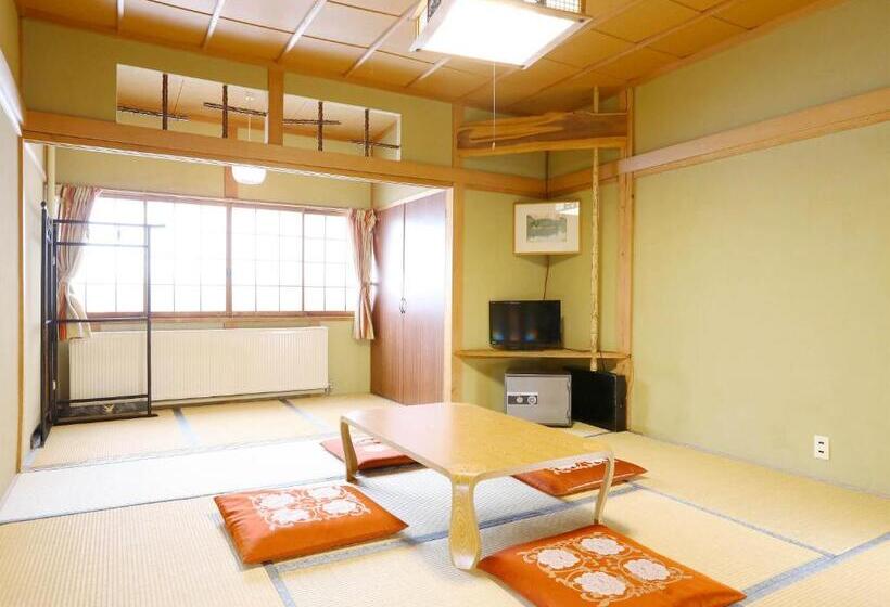 标准间, New Yokote