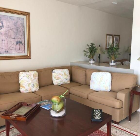 バルコニー付き１ベッドルームアパートメント, Porto Bello Grand Marina