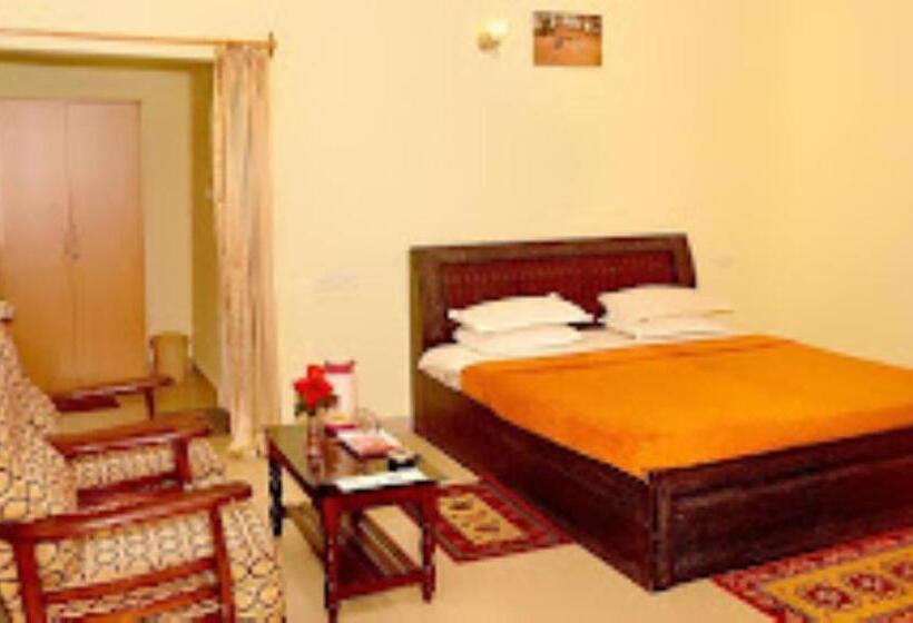 デラックスルーム, Sairsapata Hotels And Resort , Madhya Pradesh