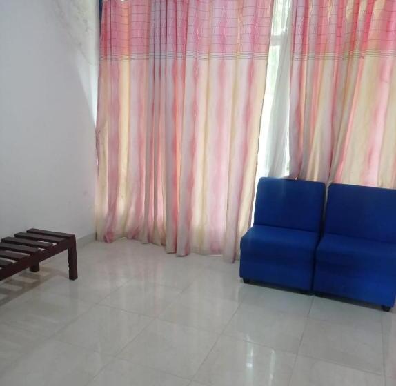 Номер Deluxe, Leisure On Hotel Negombo
