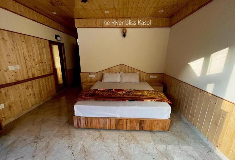 스탠다드 룸 산 전망, Mid Orchard Kasol L River Side  Pure Veg Hotel In Kasol