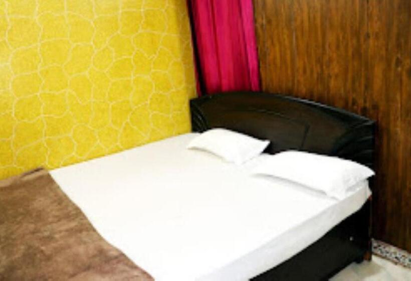 Номер Deluxe, Sanginee , Maheshwar