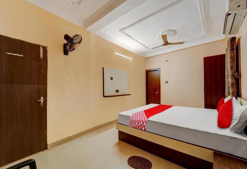 Трехместный Номер Классика, Oyo Flagship Relax Inn