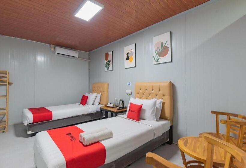 Номер Стандарт, Reddoorz Container @ Teras Cimanuk Garut
