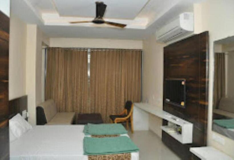 Номер Superior, Rich Palace, Jalgaon