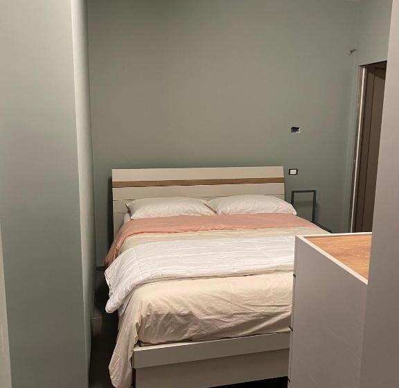 Номер Стандарт с Гидромассажем, Suave Luxury Room
