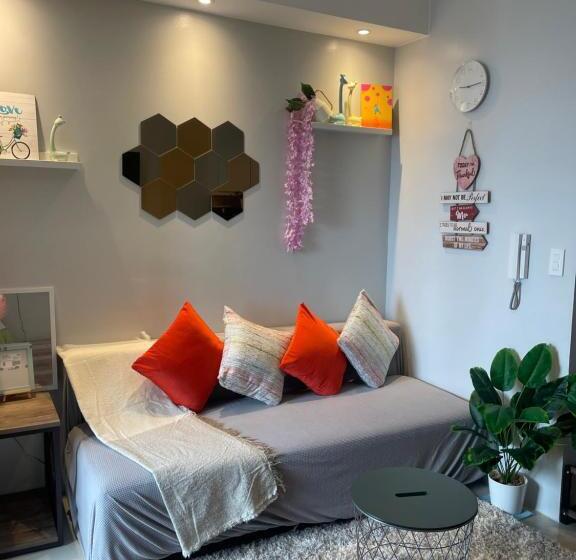 带1个卧室的带阳台的公寓, Era Suites Staycation At Quezon City