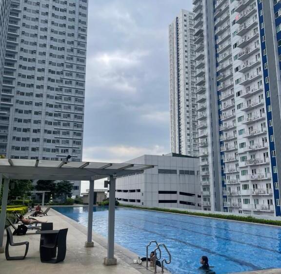带1个卧室的带阳台的公寓, Era Suites Staycation At Quezon City