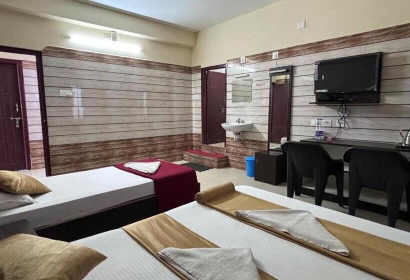 Трехместный Номер Комфорт, Yamuna Vihar Toursit Home