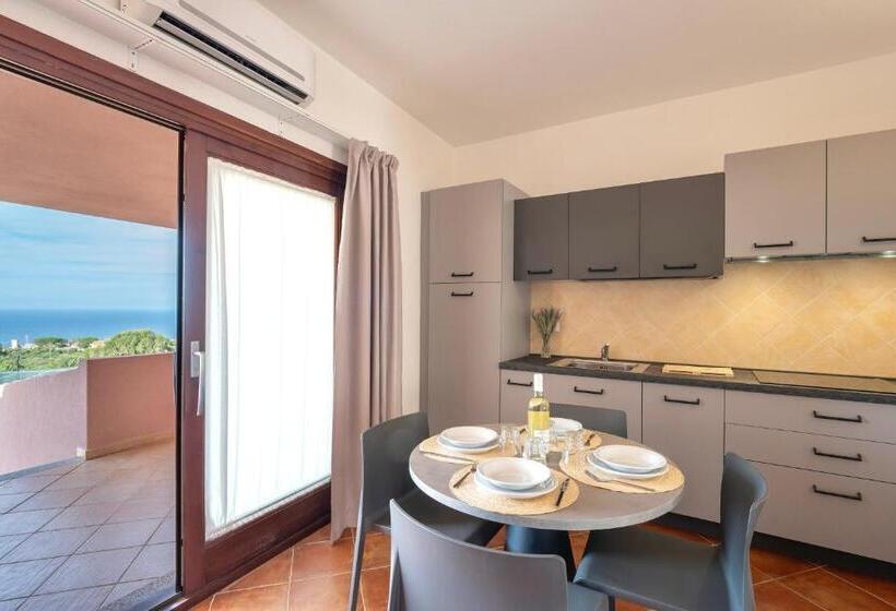 Апартаменты 1 Спальня, Isa Residence With Swimming Pool In Isola Rossa, Apartments With Air Conditioning And Private Outdoo
