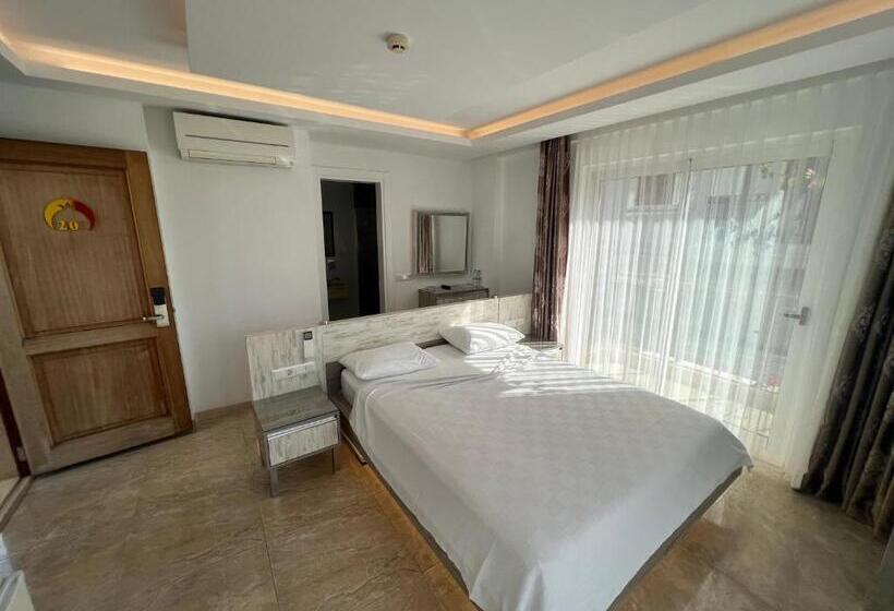 اتاق استاندارد با چشم‌انداز دریا, Nar Twinn Otel