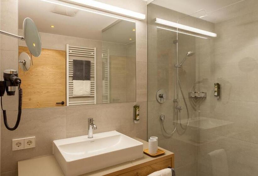 Апартаменты 2 Спальни, Apart Hotel Dreisonnenhof