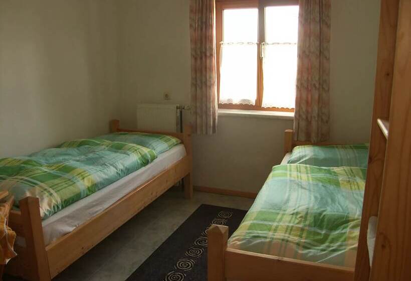 Номер Стандарт, Espi Stables Ferienhof Esterhammer
