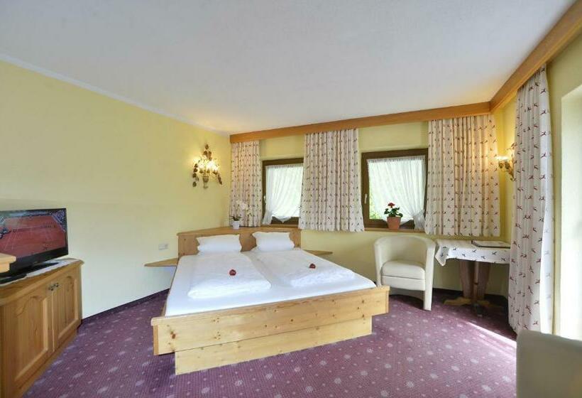 Студио Стандарт с Балконом, Pension Und Apartments Landhaus Marie