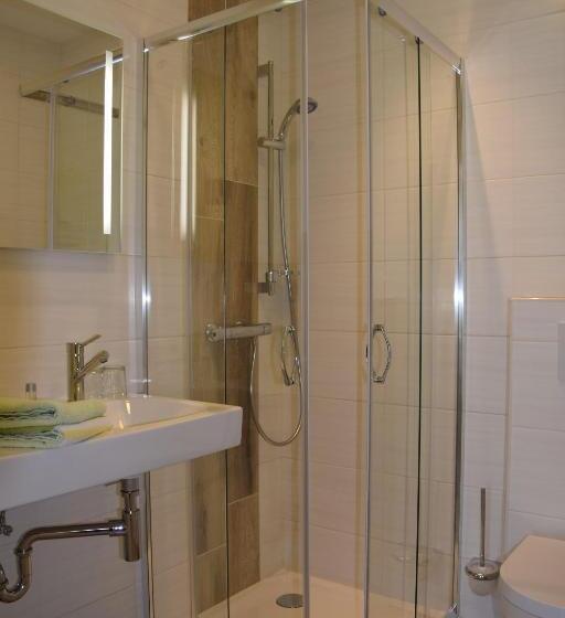 Номер Стандарт с Балконом, Privatzimmer Langthaler