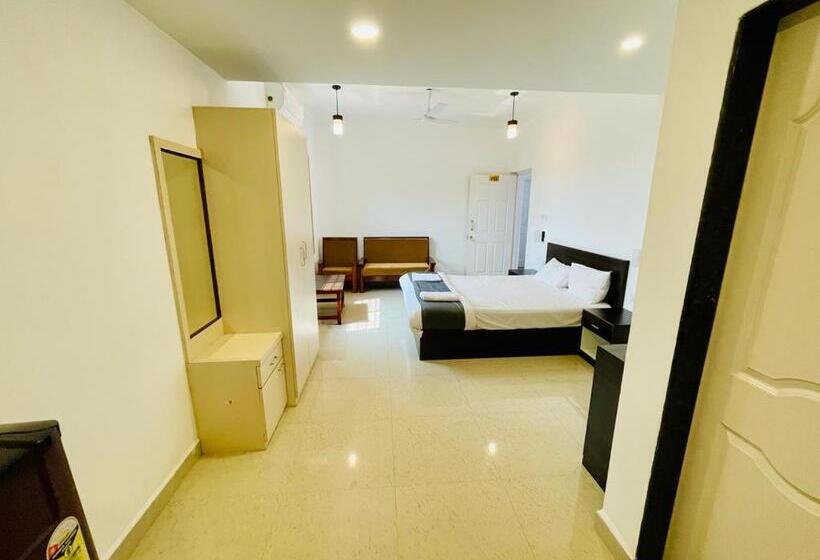 Номер Deluxe, Rsa Residency