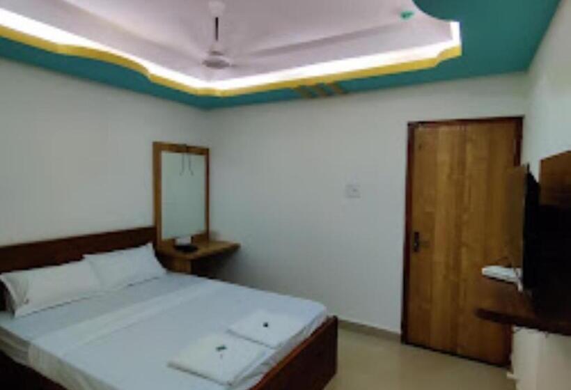 标准间, Z Square Bicholim Goa
