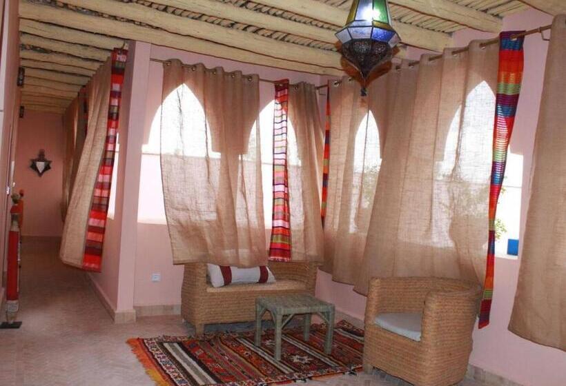 ４ベッドルームハウス, Riad Tania Mozaik